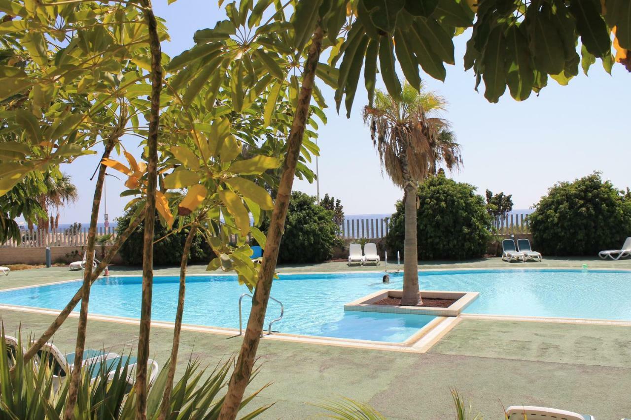 Alquilaencanarias-Medano Los Martines Beachfront A El Medano  Bagian luar foto